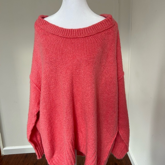 Free People Oversized Off-the-Shoulder Coral Sweater - Picture 6 of 11